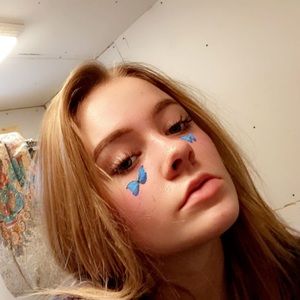 Meet your Posher, Clare